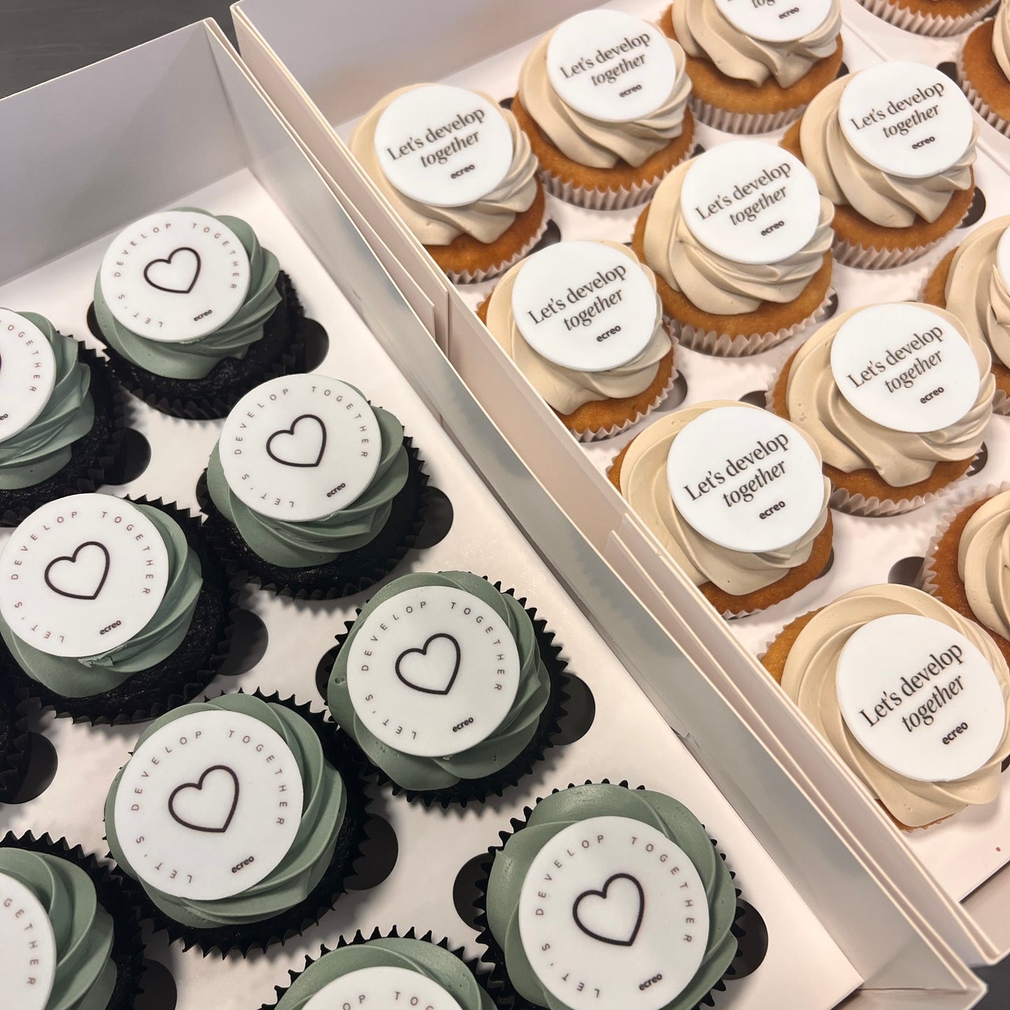 Cupcakes 96 stk. med Firma Logo til dit event