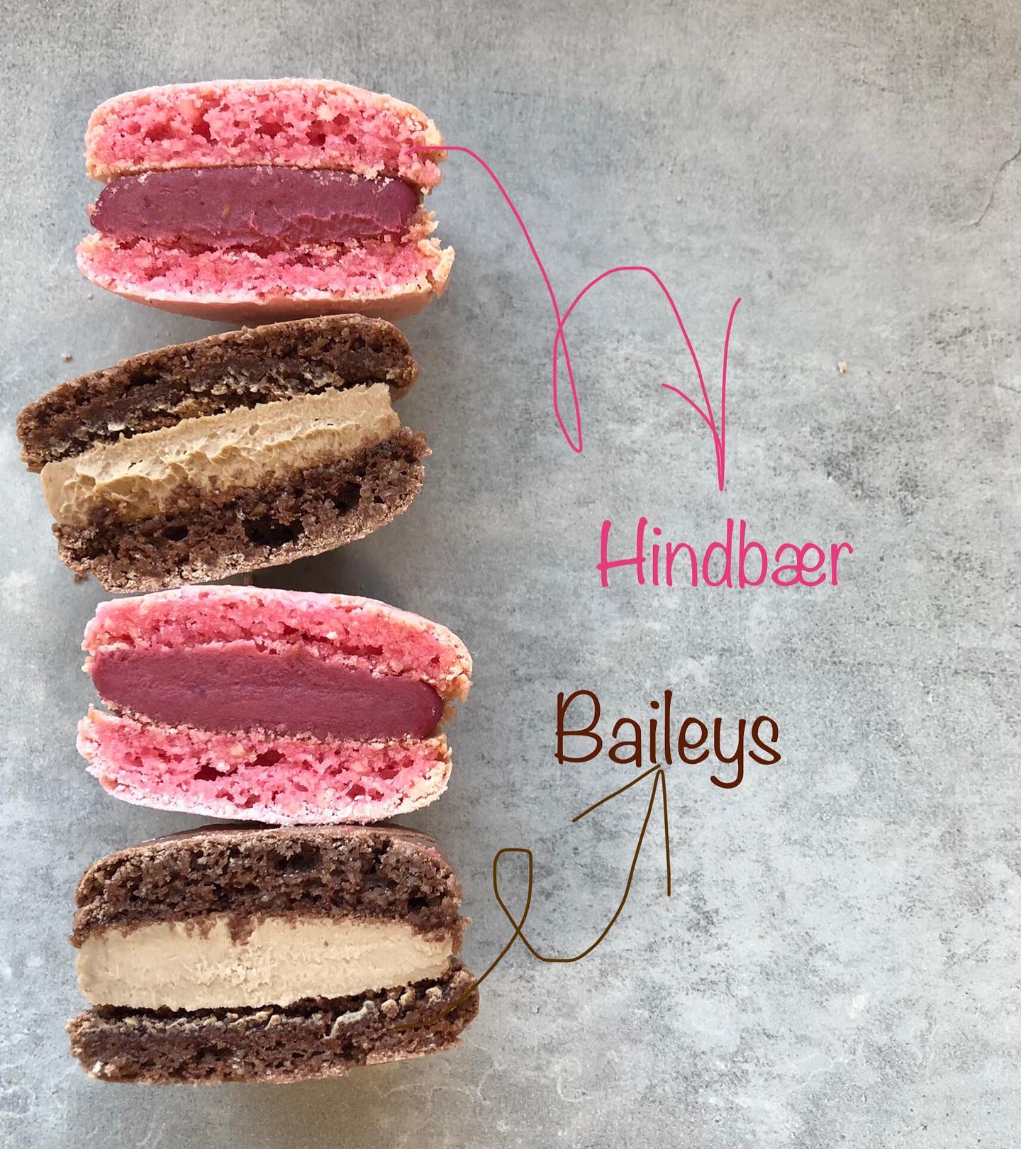 Lux Macarons 50 stk. med print til bryllup, barnedåb, konfirmation mm. - skrifttype 2
