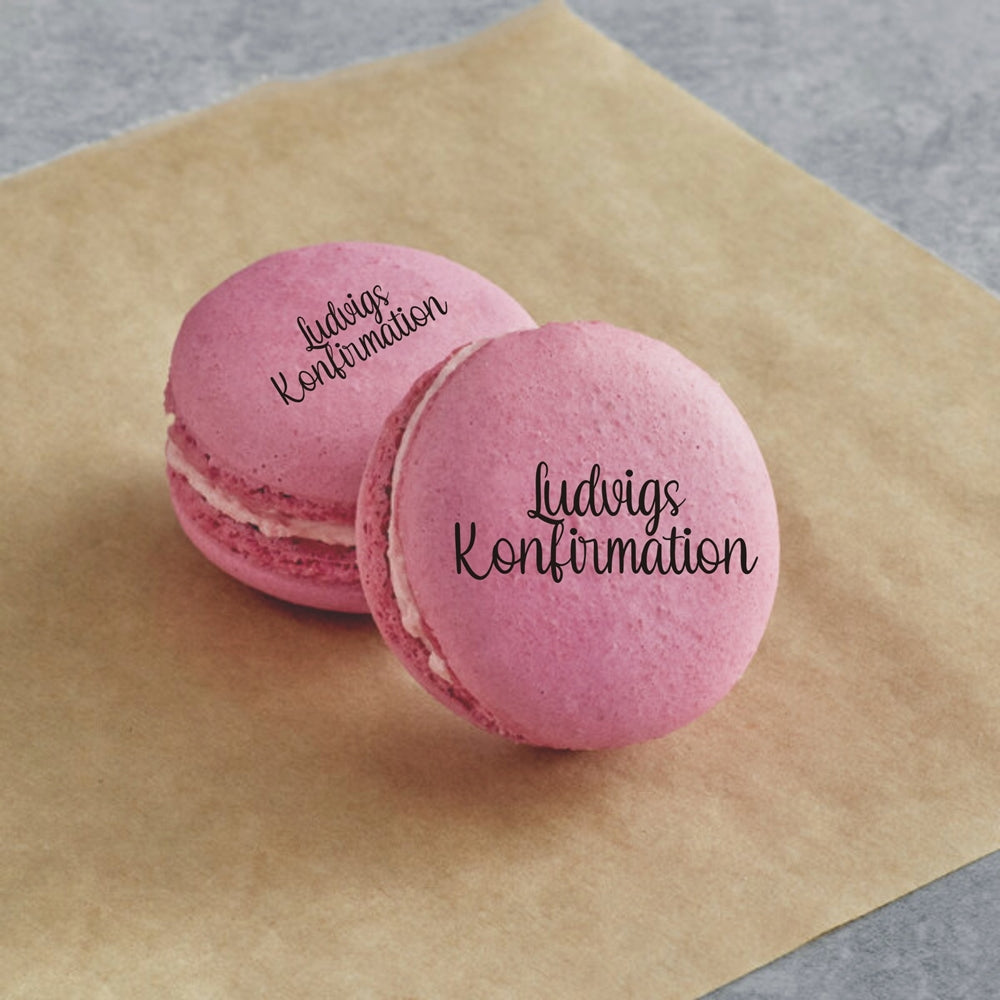 Lux Macarons 50 stk. med print til bryllup, barnedåb, konfirmation mm. - skrifttype 4