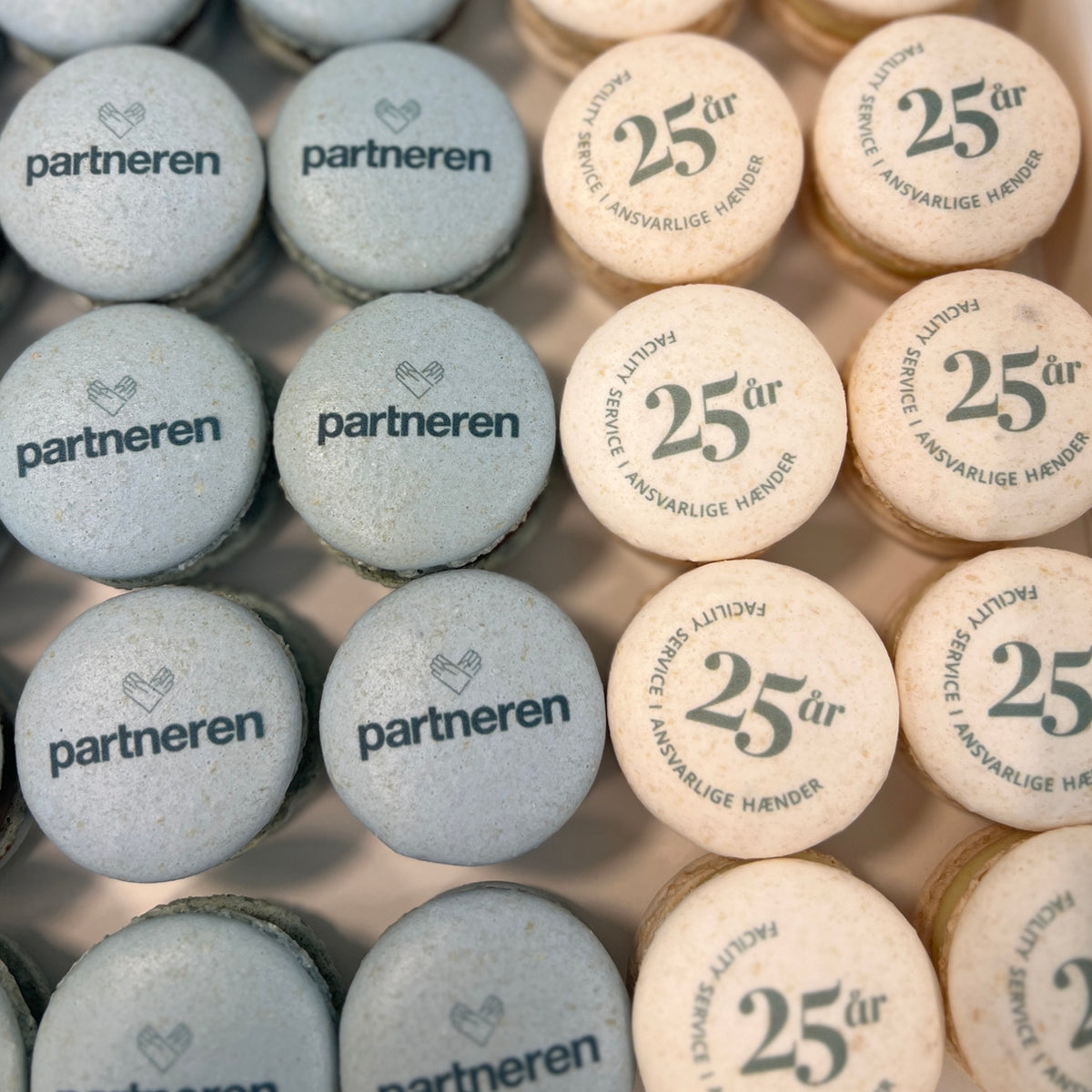 Lux Macarons med logo print på til dit event 50 stk.