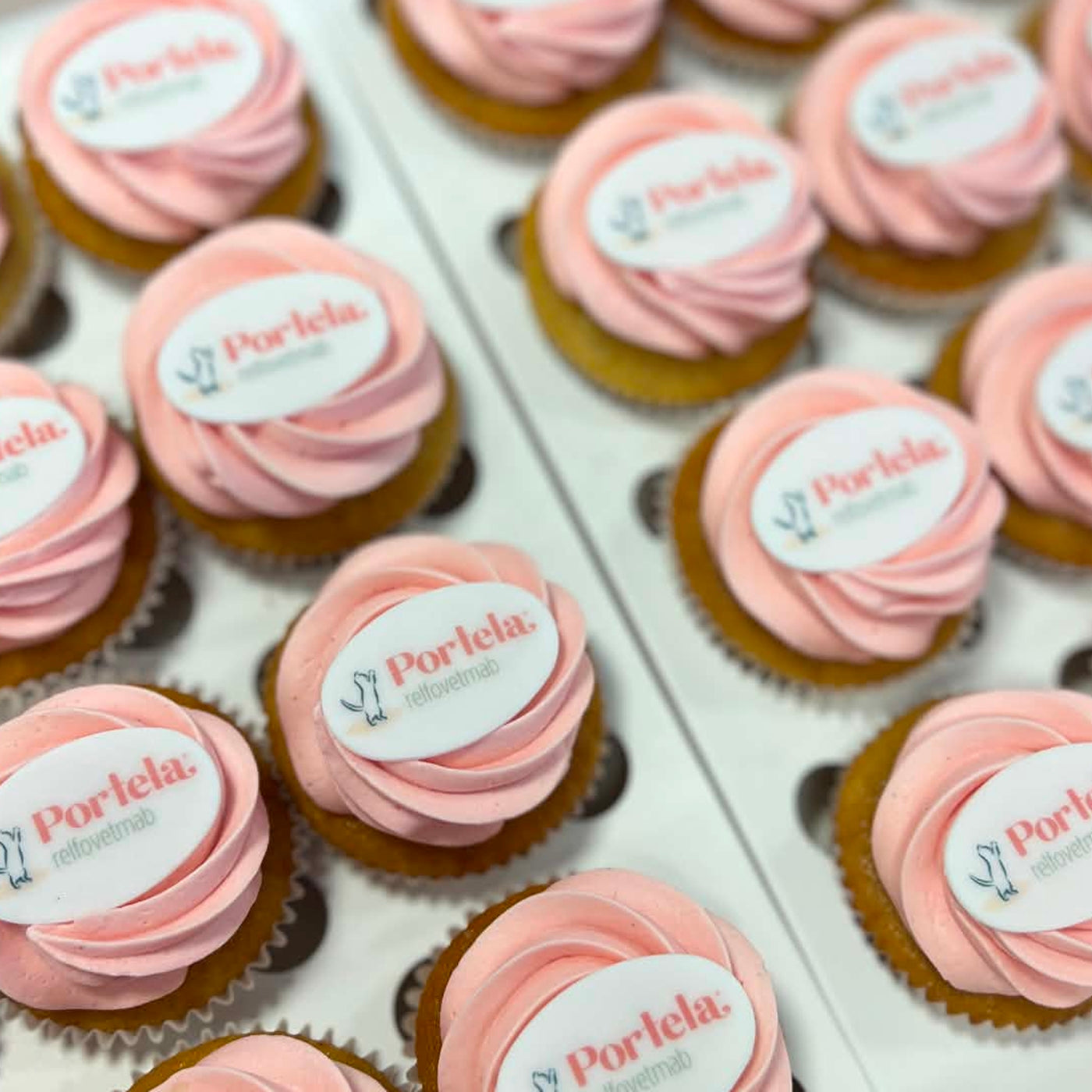 Cupcakes 48 stk. med Firma Logo til dit event